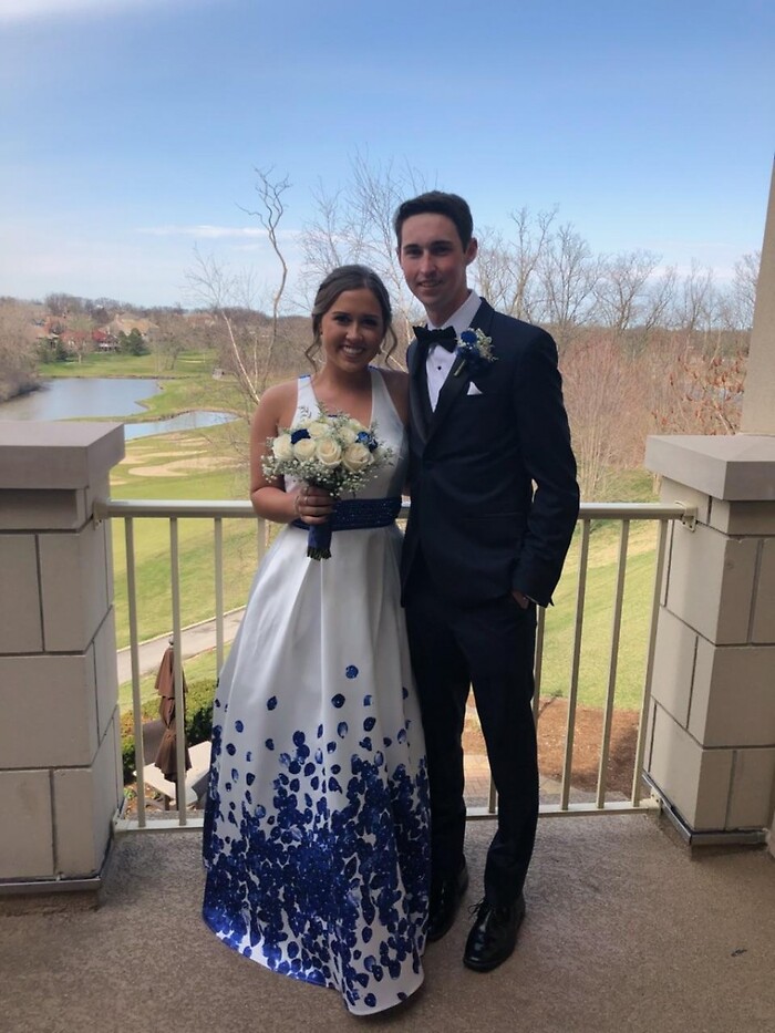 Prom (25)