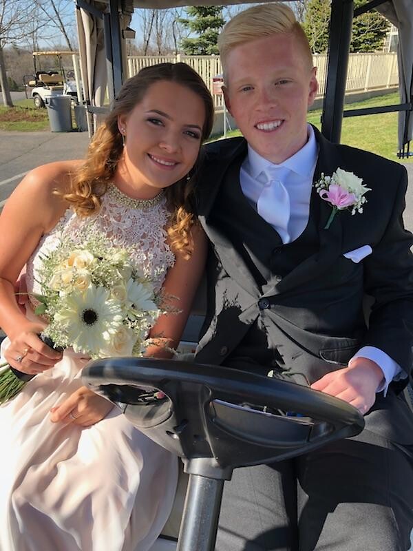 Prom (18)